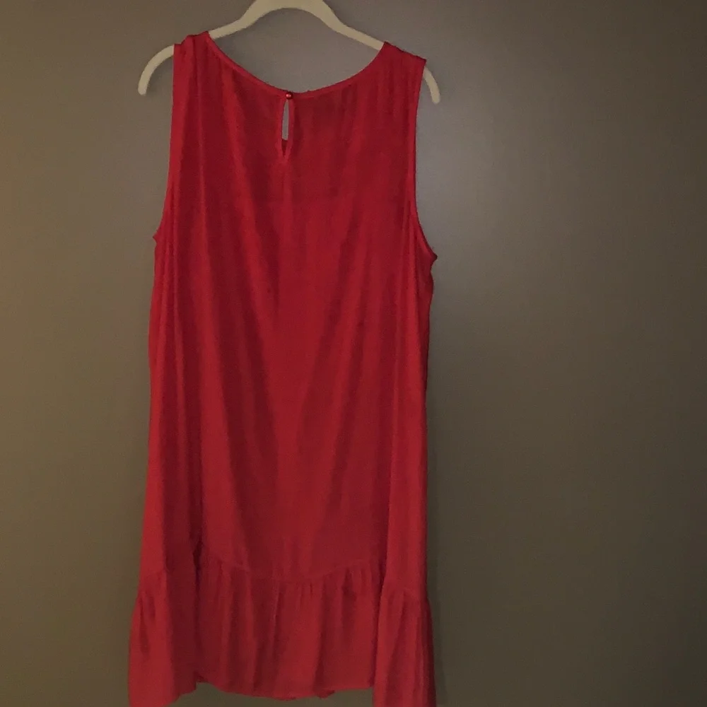AGB Bold Red Sleeveless Midi Dress - Picture 4 of 6